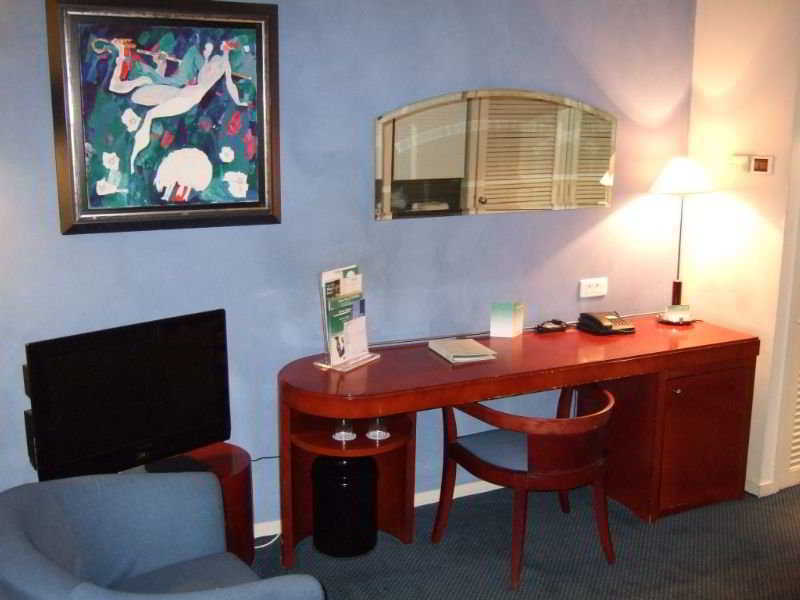 Holiday Inn Toulouse Centre Habitación foto