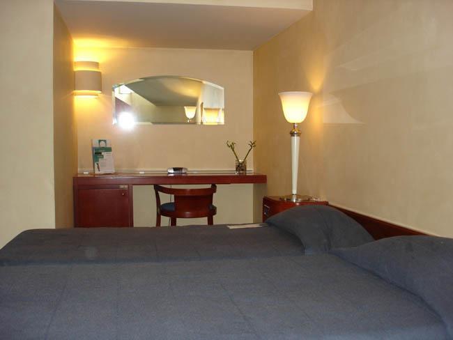 Holiday Inn Toulouse Centre Habitación foto